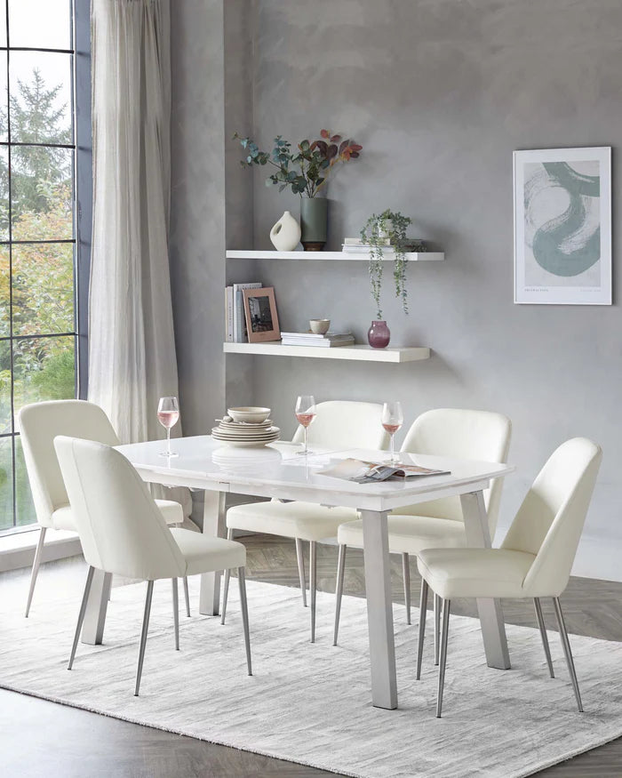 Assi Extending Dining Tables