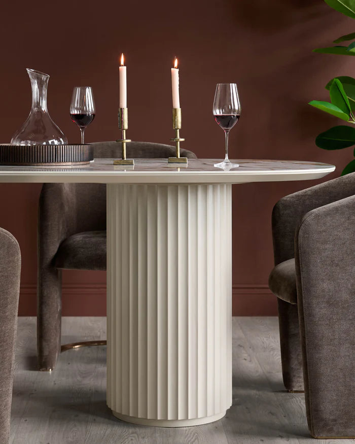 Hanne 6 Seater Dining Tables
