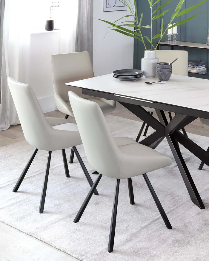 Hayden Extending Dining Tables