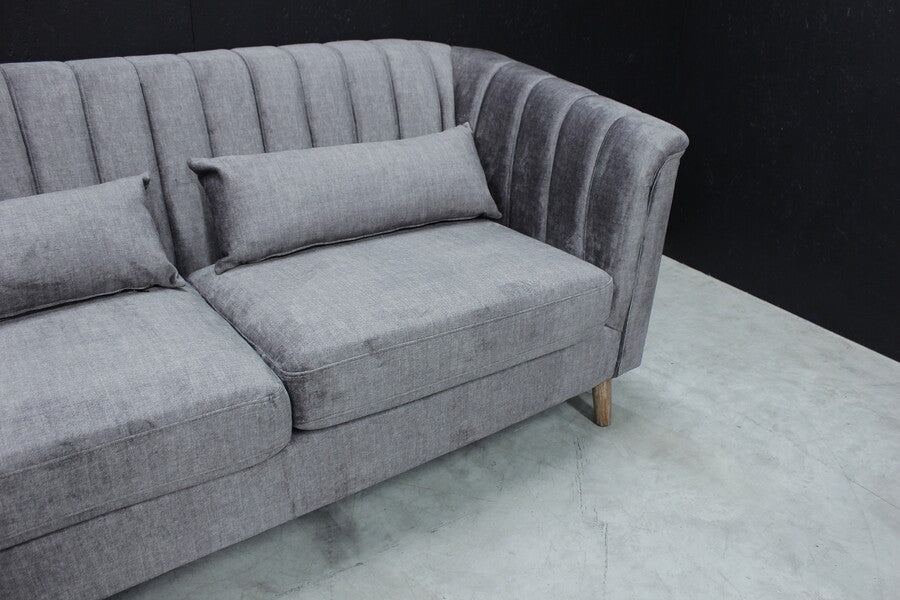 Melbah 3 Seater Sofa In Graphite