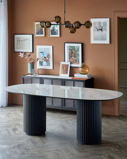 Hanne 6 Seater Dining Tables