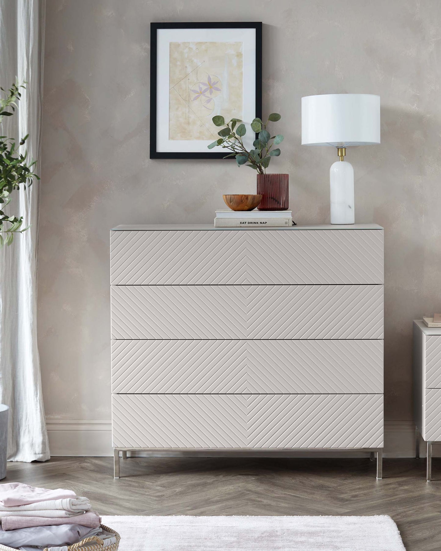 Noah Chest Of Drawers