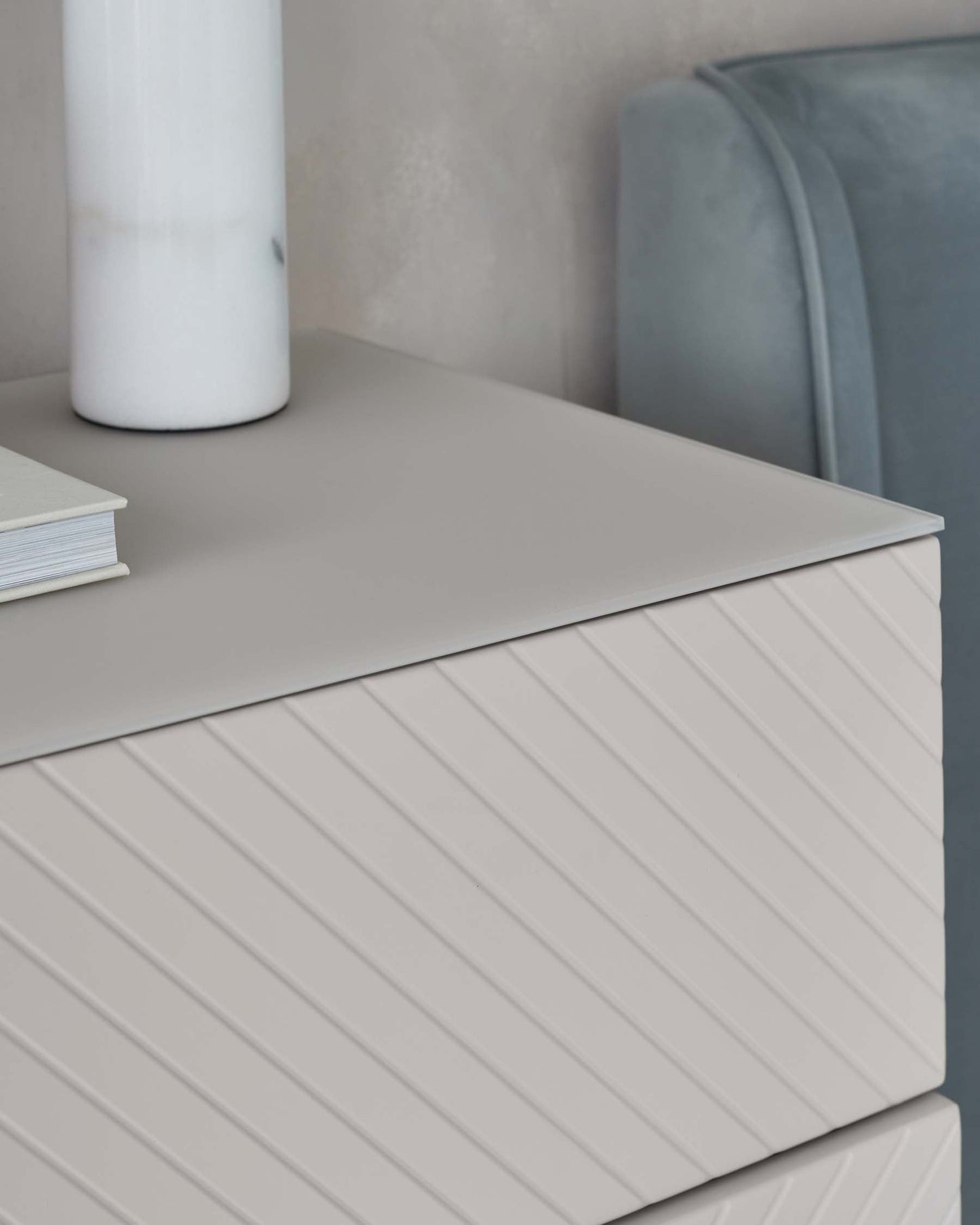 Noah Chest Of Drawers