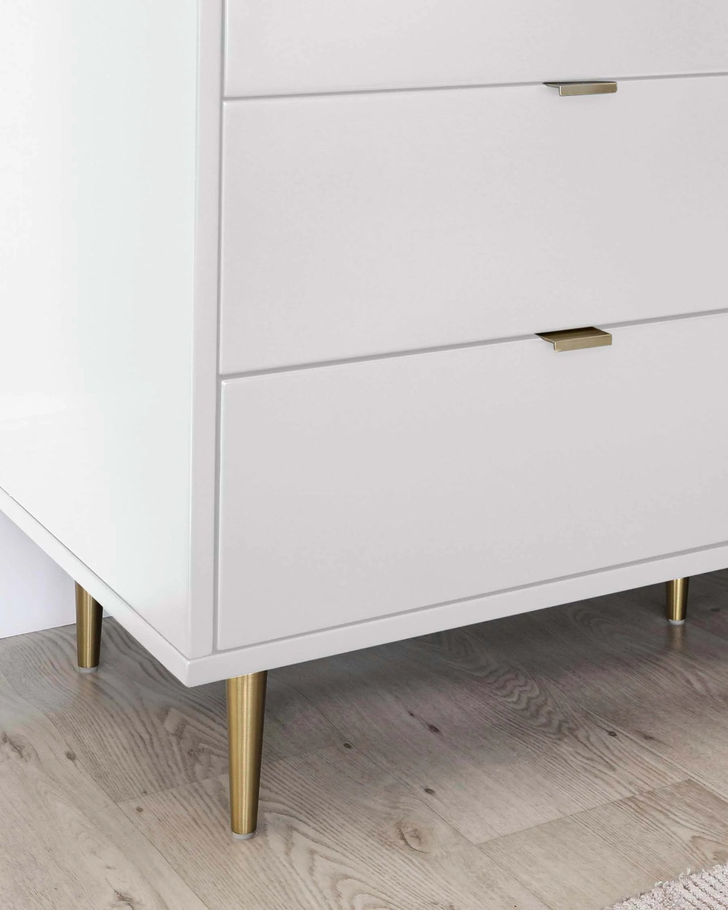 Orson White Chest Of Drawers