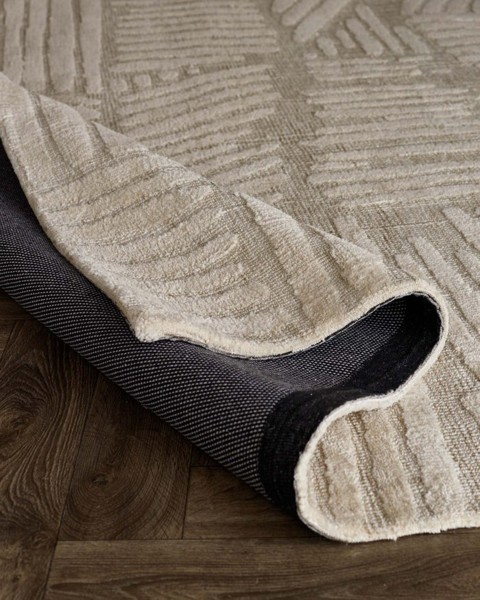 Porcelain Cream Textured Large Rug