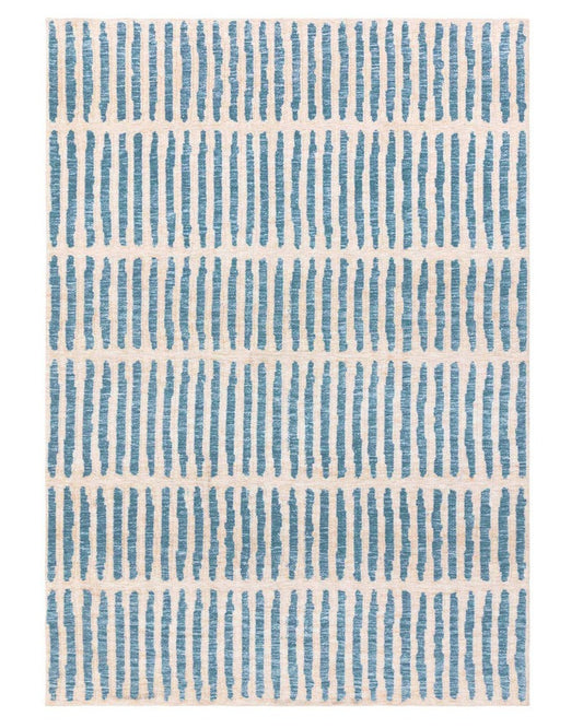 Raine Cream And Blue Eextured Large Rug