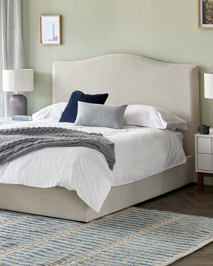 Raine Cream And Blue Eextured Large Rug