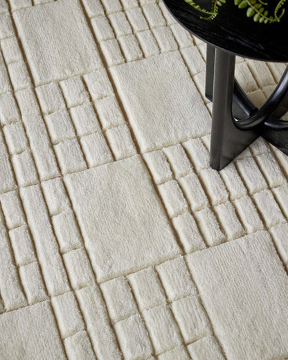 Mosaic Cream and Black Sculpted Wool Large Rug