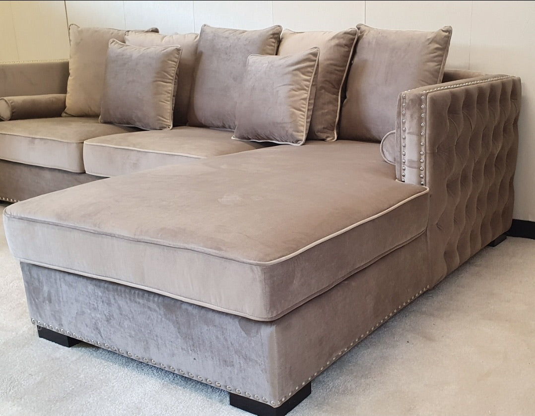 Obeid Corner Settee Suite Sofa in Luxury in Mink Velvet