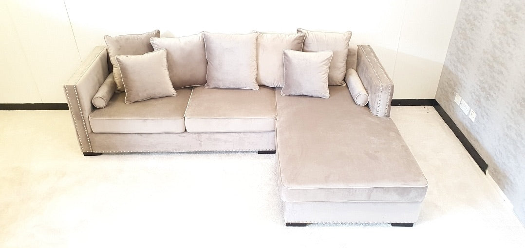 Obeid Corner Settee Suite Sofa in Luxury in Mink Velvet