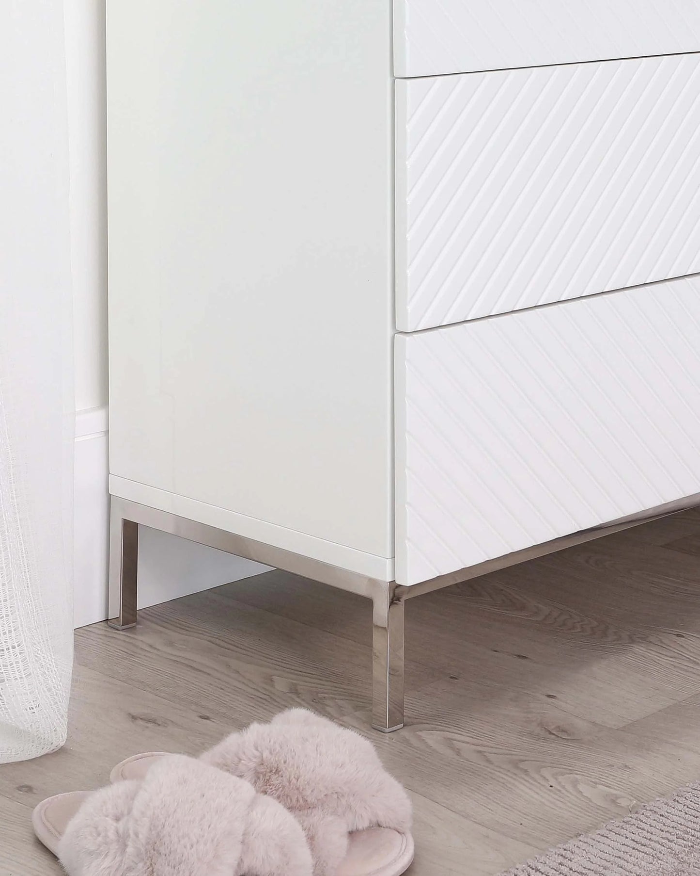 Noah Chest Of Drawers